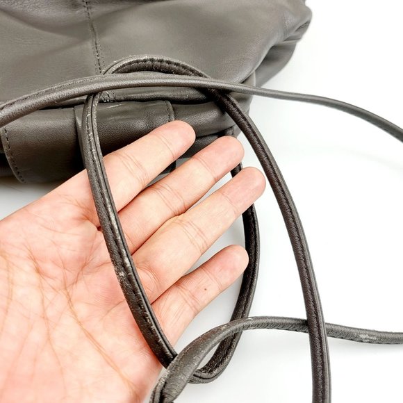 ASPECTS Grey Leather Crossbody Bag Thin Strap Basic Minimal Made in KOREA - Picture 11 of 14